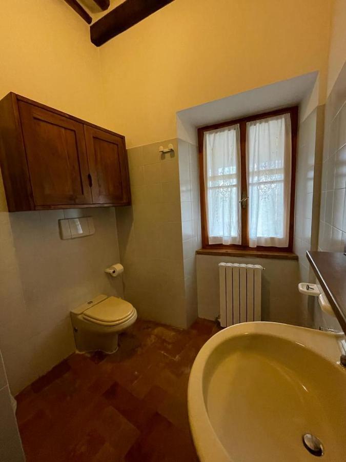 Apartamento Casa Dei Lecci Foligno Exterior foto