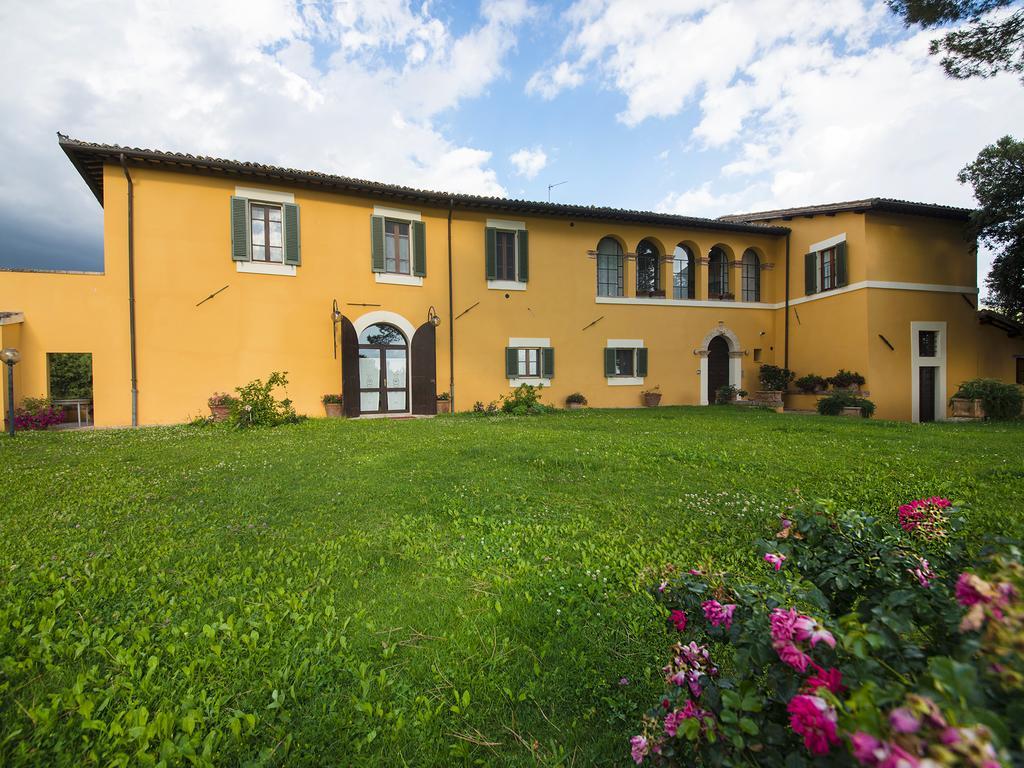 Apartamento Casa Dei Lecci Foligno Exterior foto