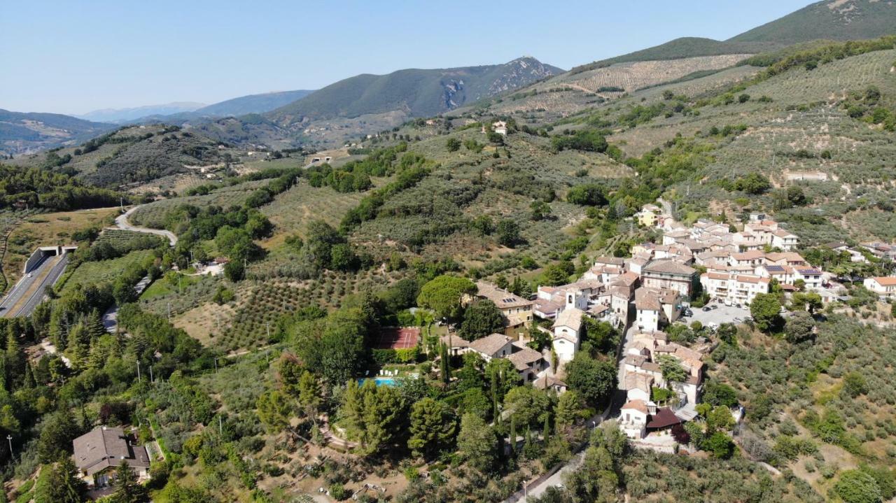 Apartamento Casa Dei Lecci Foligno Exterior foto